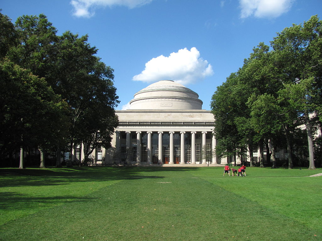 Great_Dome,_Massachusetts_Institute_of_Technology,_Cambridge_MA