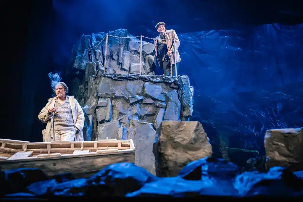 
Sel lavastusel on 2026. aasta maailmale kaks sõnumit, üks kiusamise ja kurjuse ning teine kuulsusejanu kohta. Ugala uuslavastust […]
The post <i>Teatriarvustus